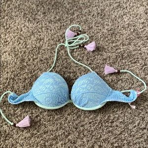 Victoria’s Secret push ups crochet top
